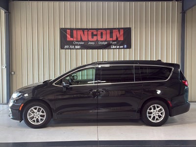 2022 Chrysler Pacifica Touring L