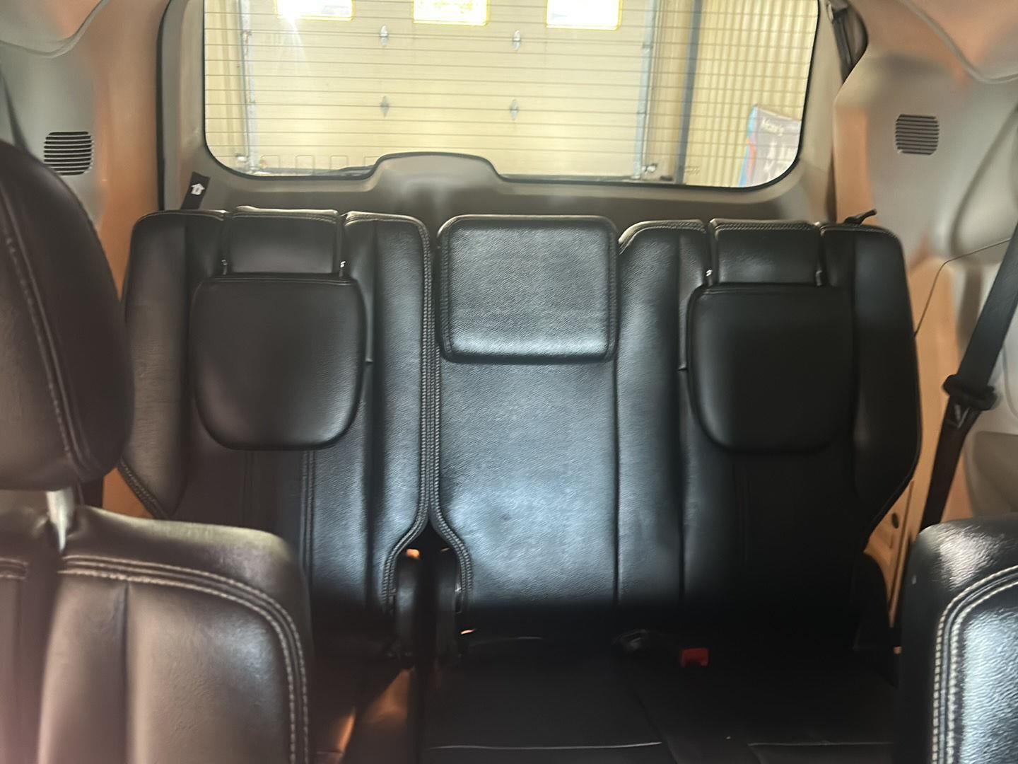 2015 Chrysler Town & Country Touring