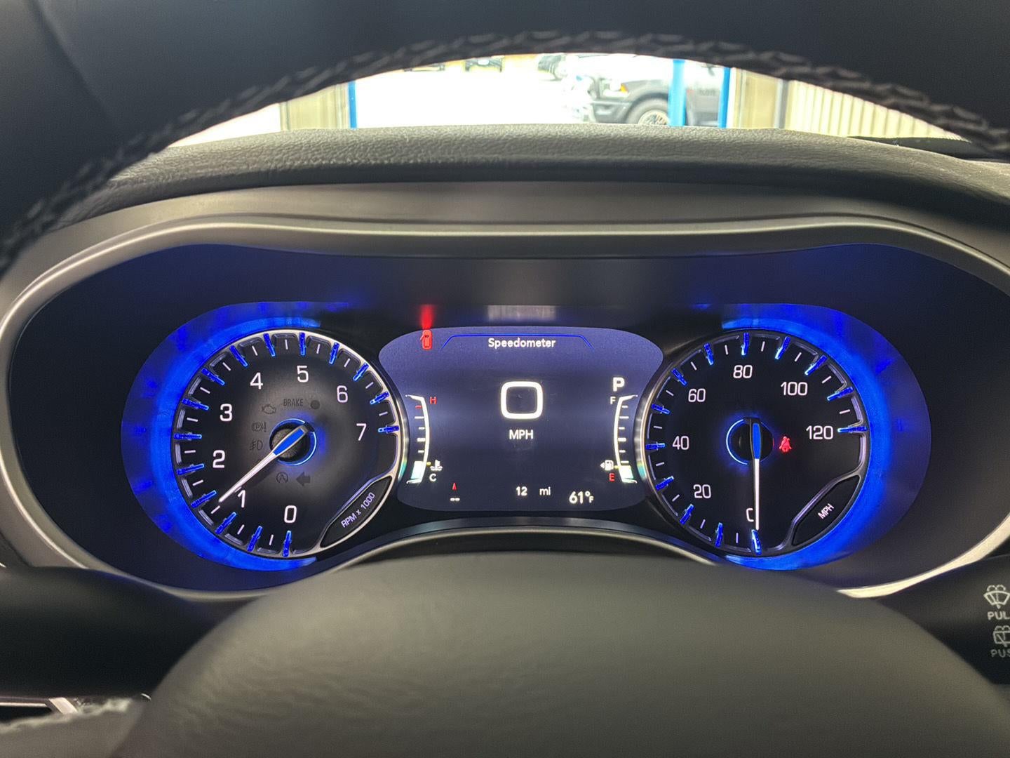 2027 Chrysler Pacifica Select