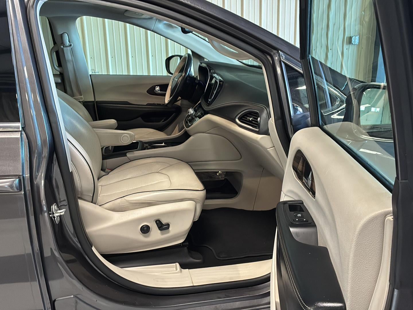 2021 Chrysler Pacifica Limited