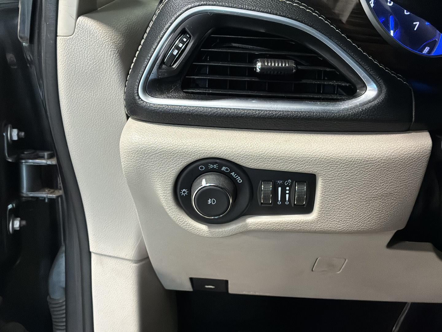 2021 Chrysler Pacifica Limited