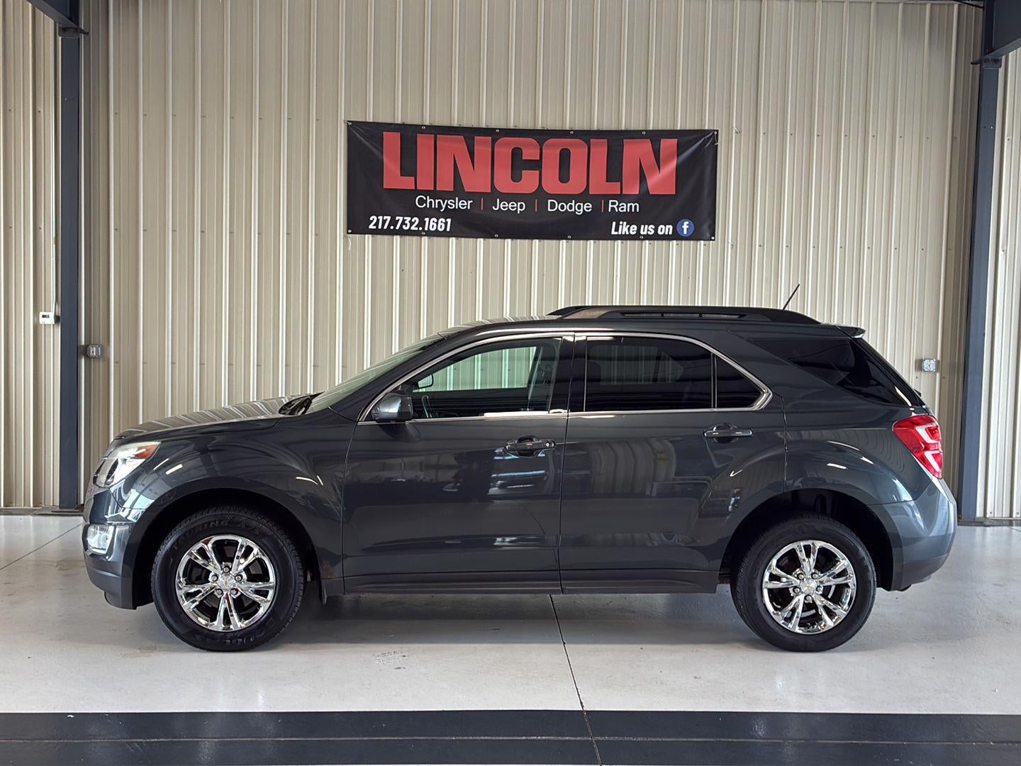 Used 2017 Chevrolet Equinox LT with VIN 2GNFLFEK1H6121418 for sale in Lincoln, IL