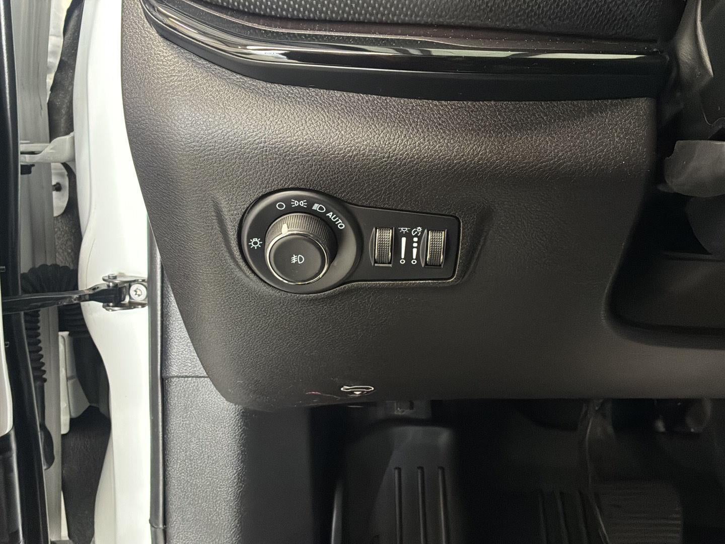 2023 Jeep Compass Altitude