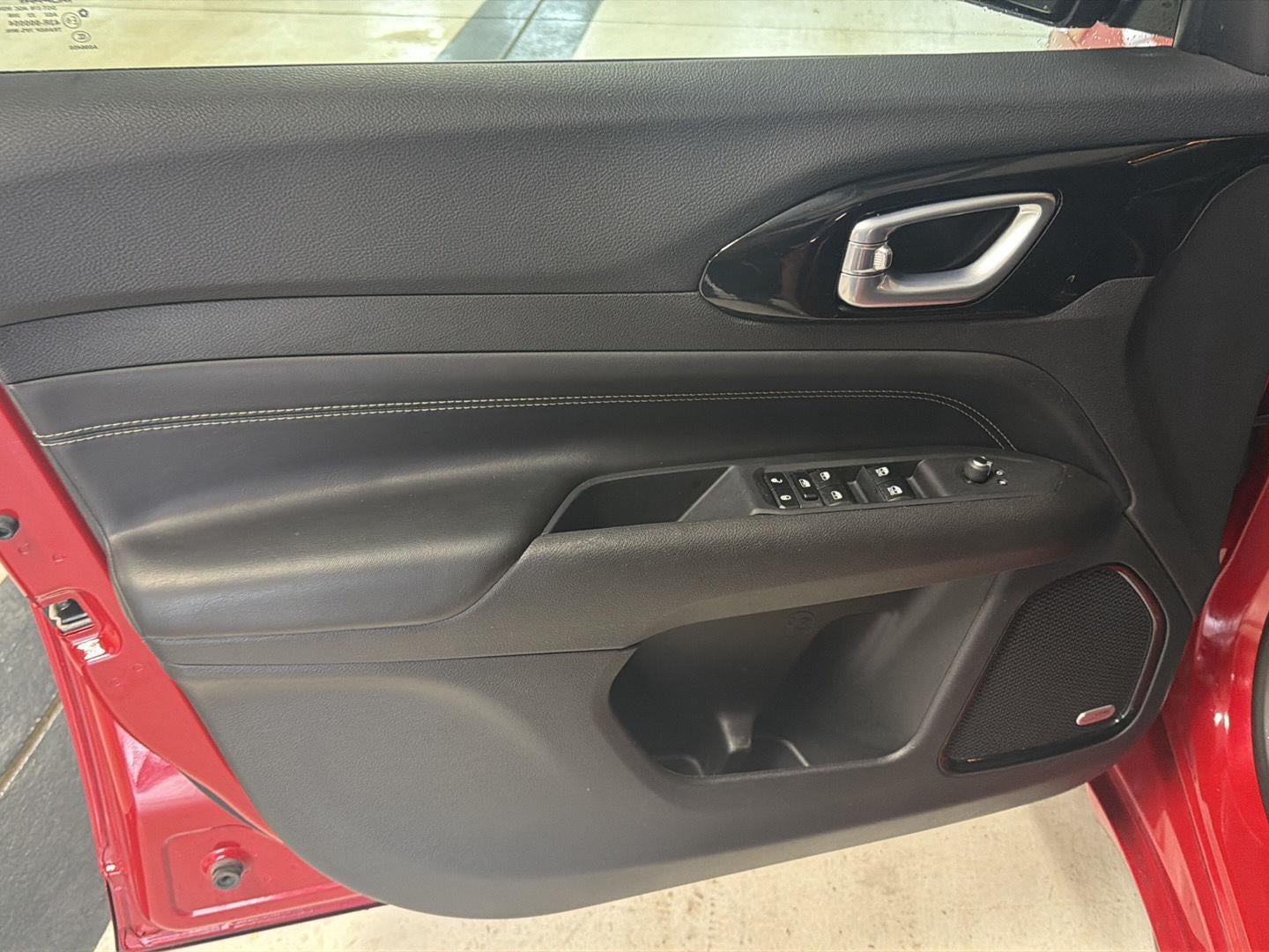 2023 Jeep COMPASS SUV