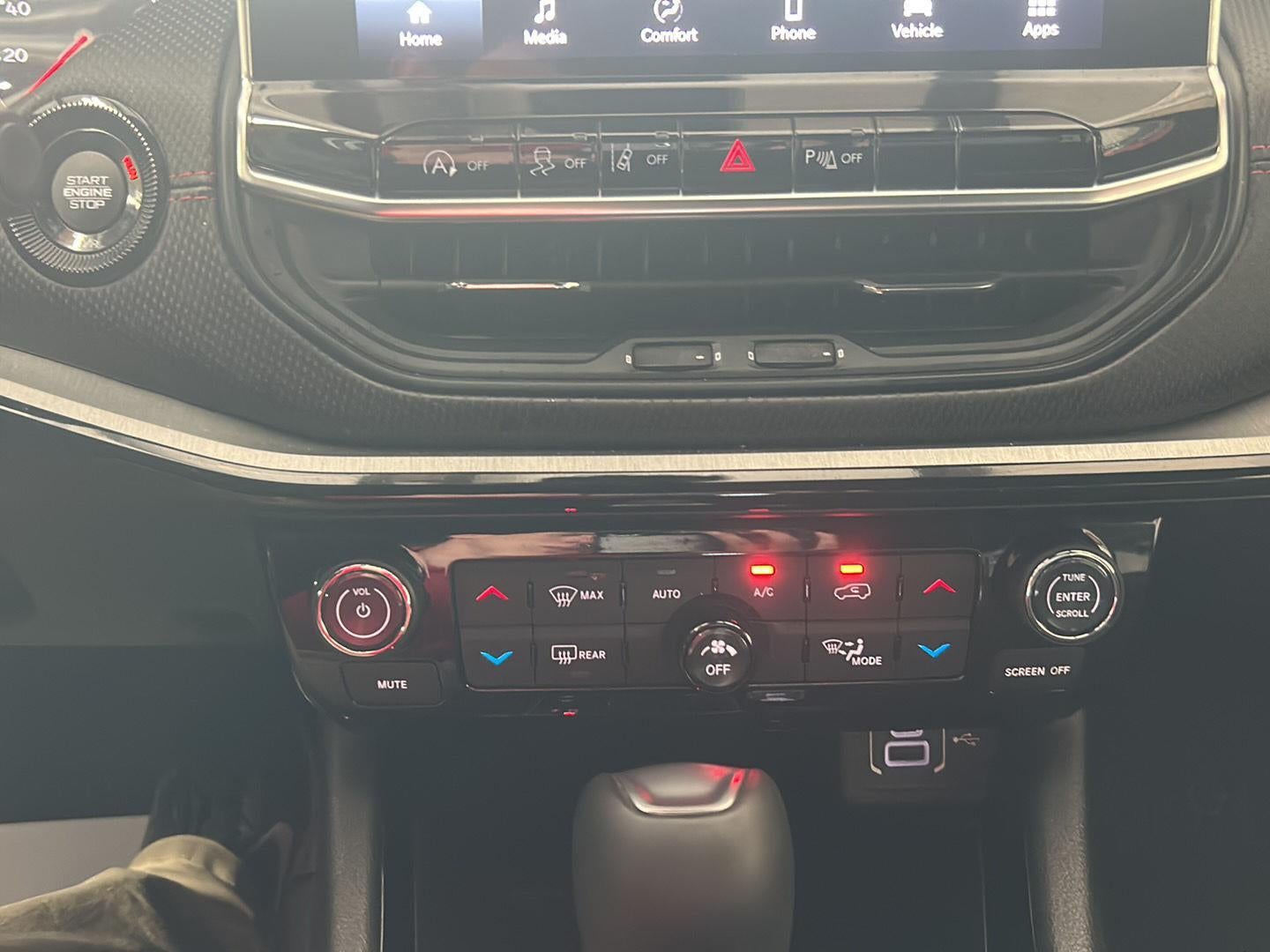 2025 Jeep Compass Trailhawk