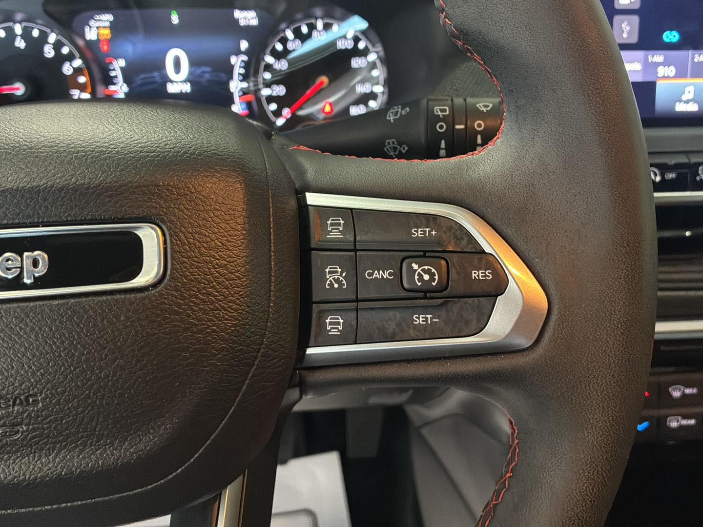 2023 Jeep Compass Trailhawk