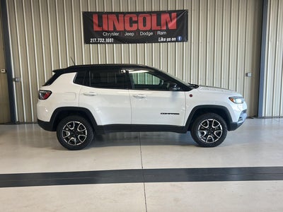 2025 Jeep Compass Trailhawk