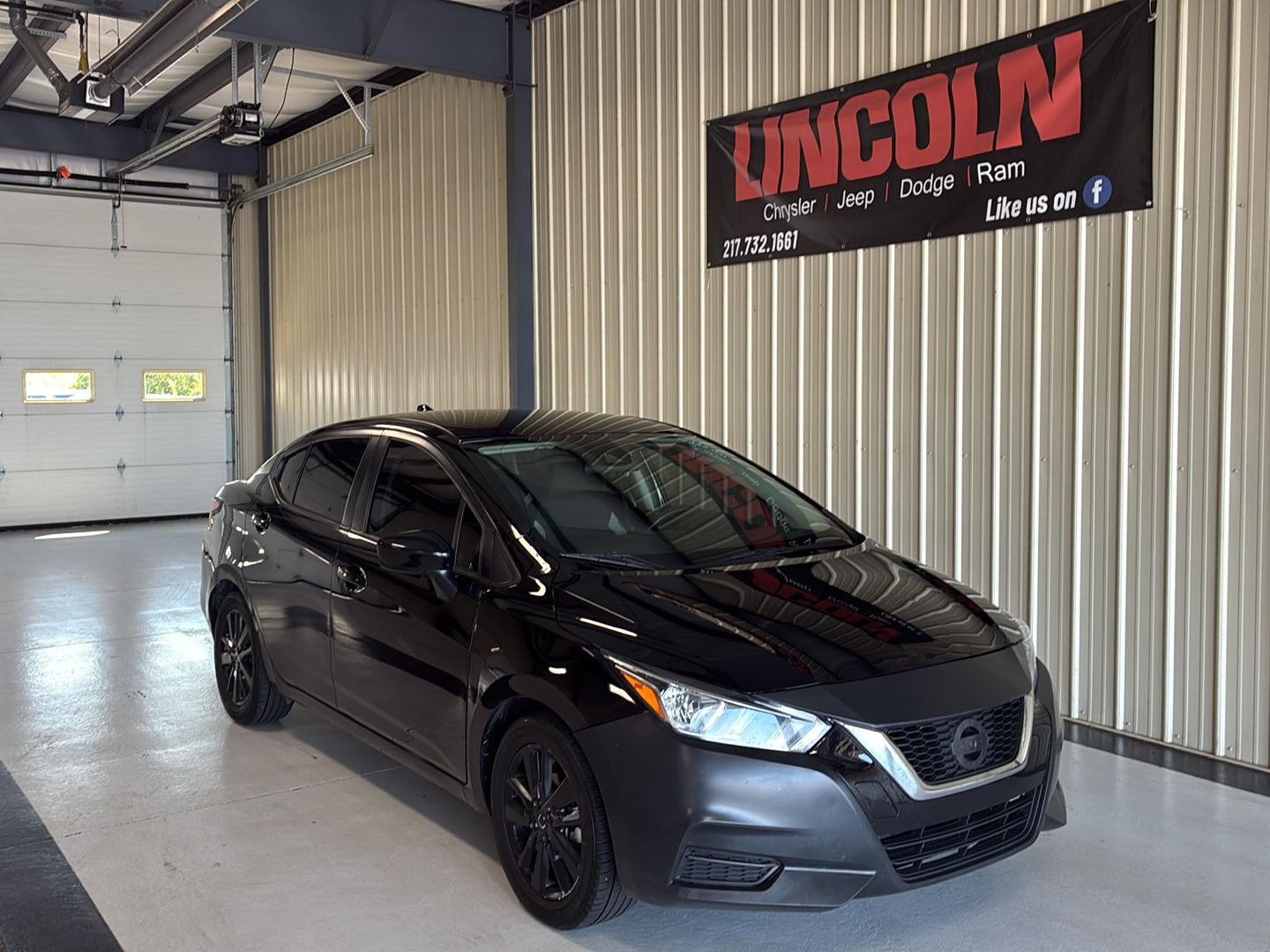 2022 Nissan Versa SV