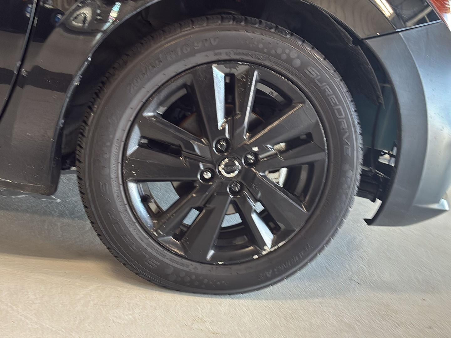 2022 Nissan Versa SV