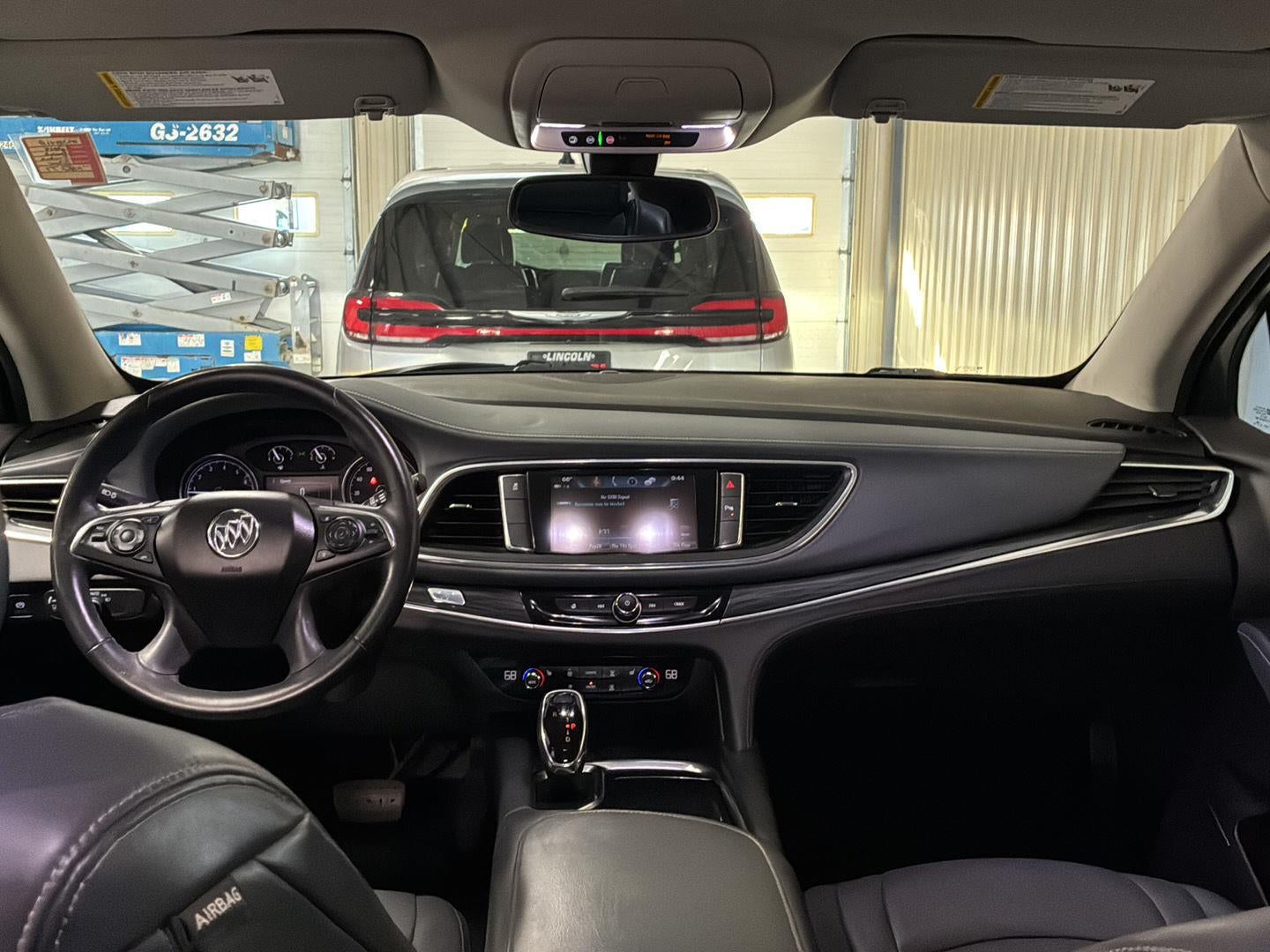 2018 Buick Enclave Essence