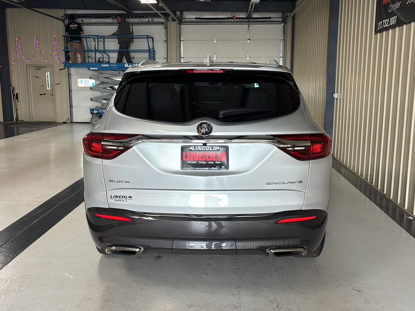 2018 Buick Enclave Essence