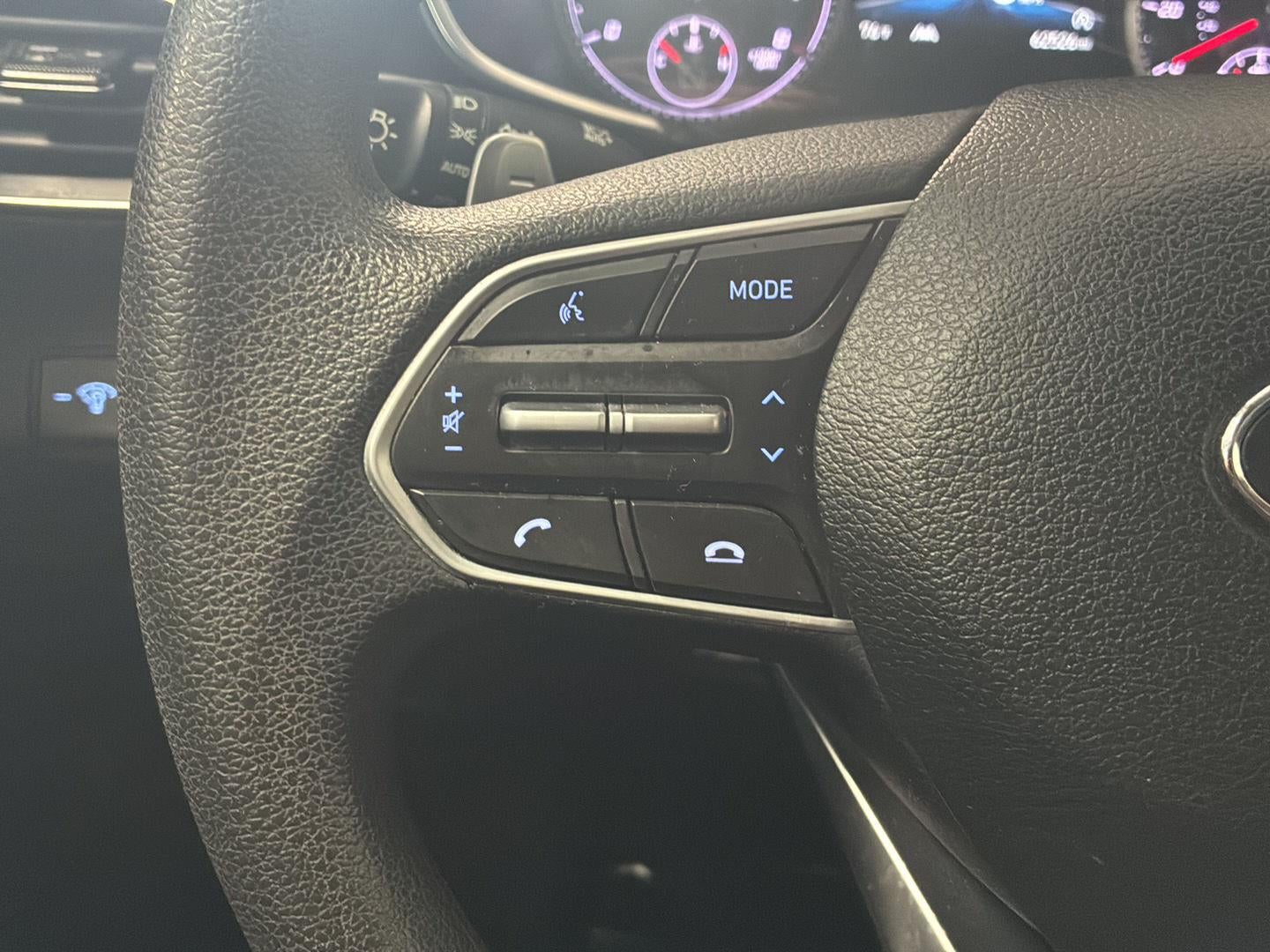 2022 Hyundai Santa Fe SE