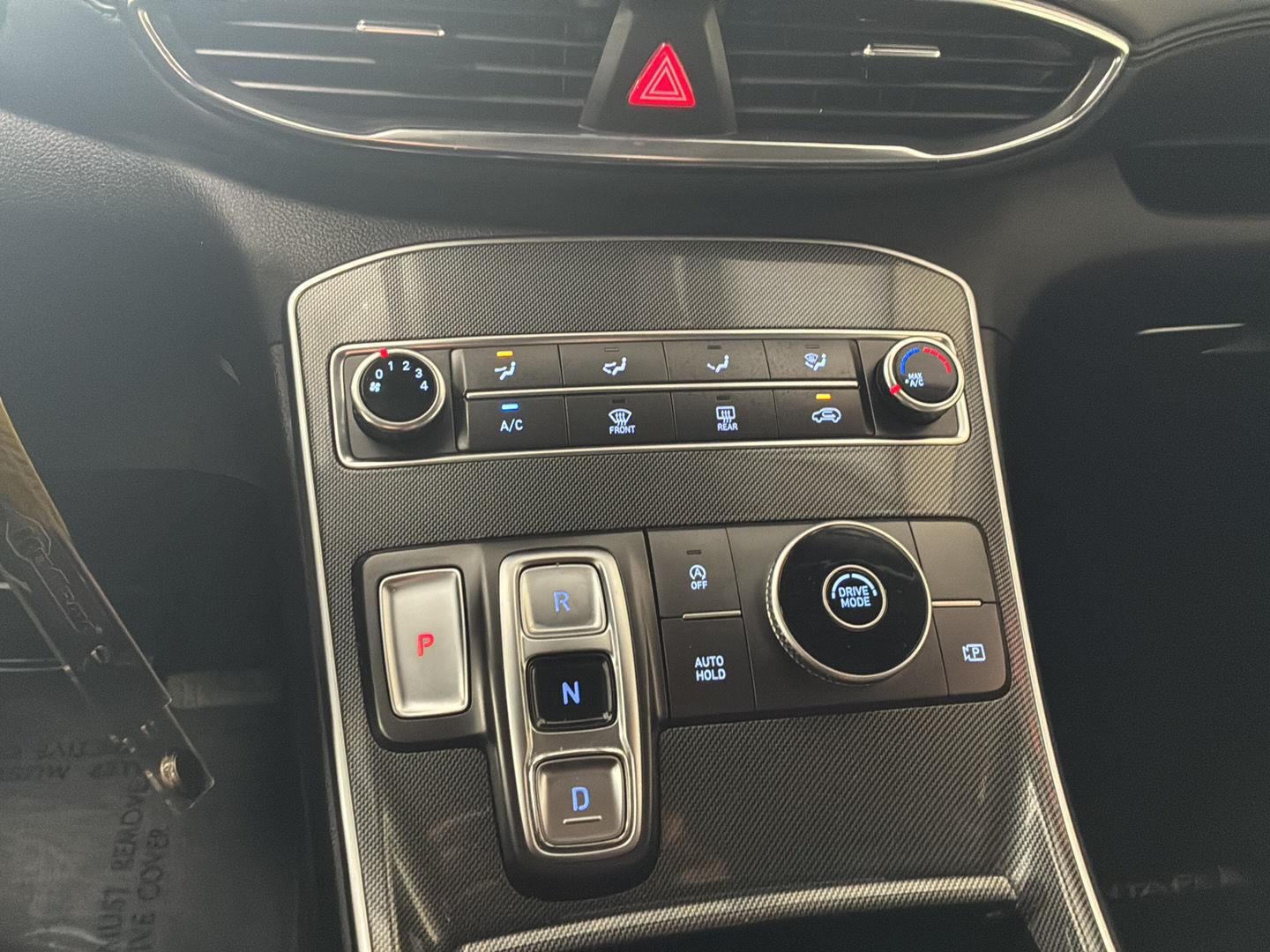 2022 Hyundai Santa Fe SE