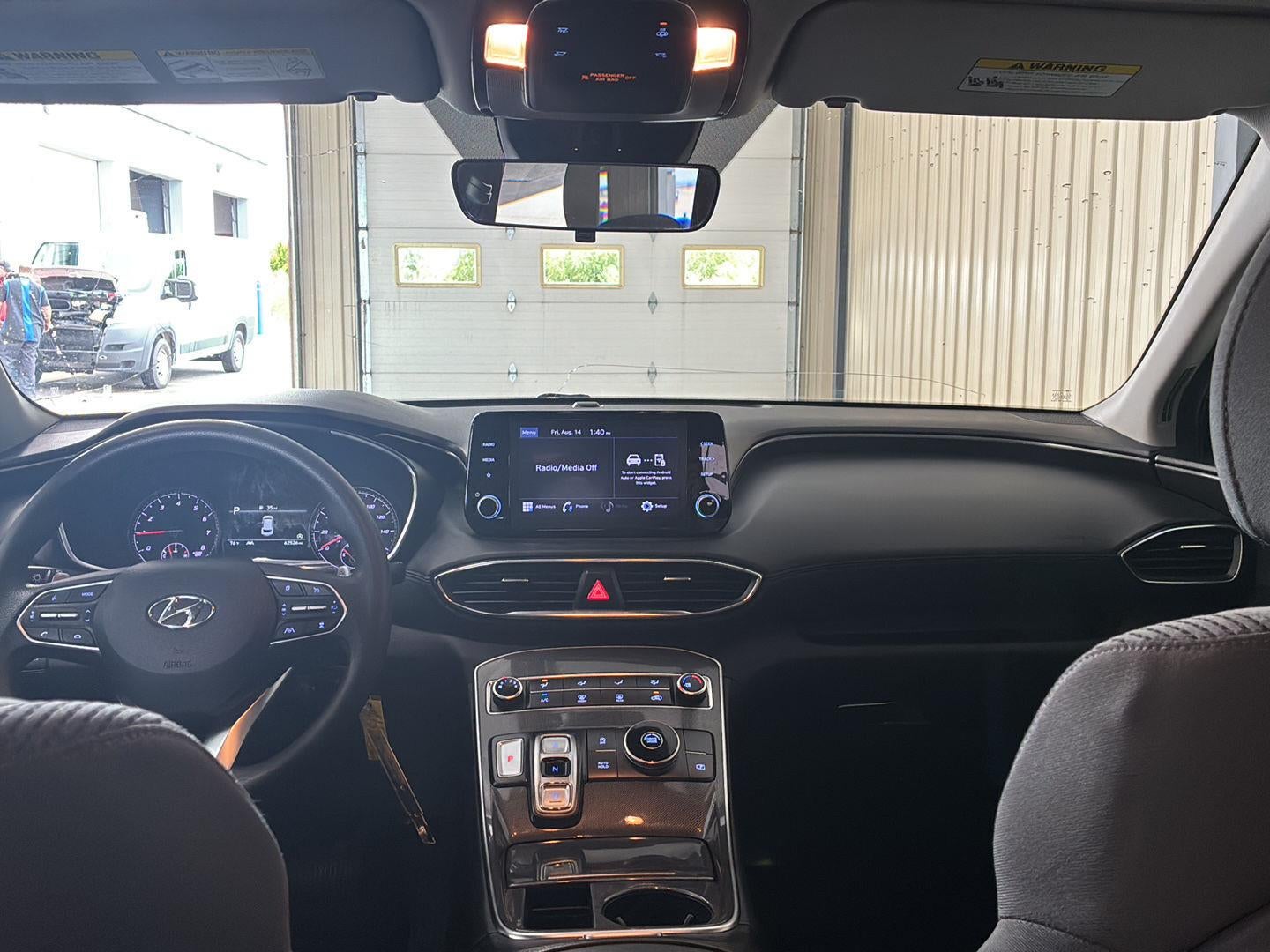 2022 Hyundai Santa Fe SE