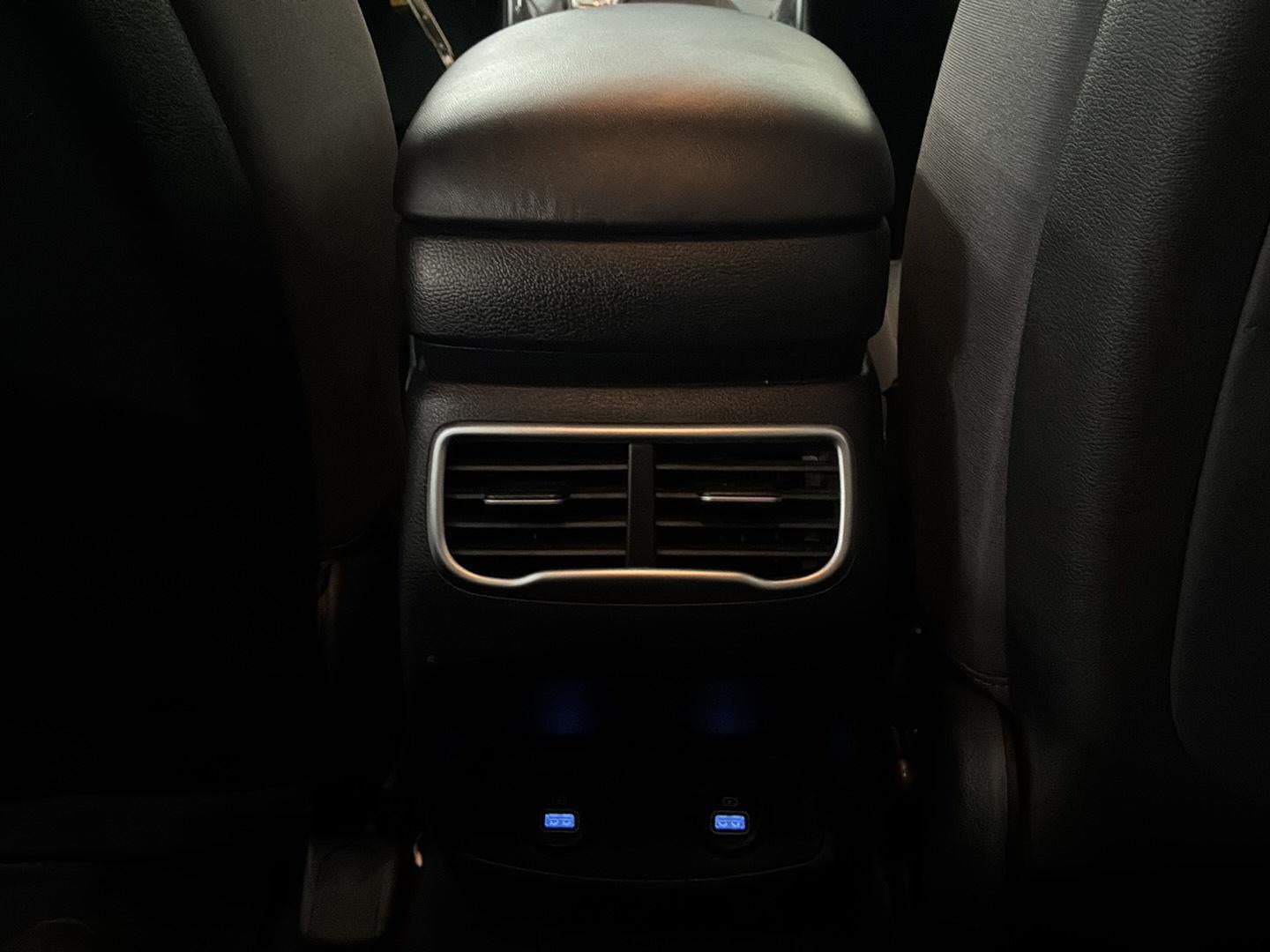2022 Hyundai Santa Fe SE