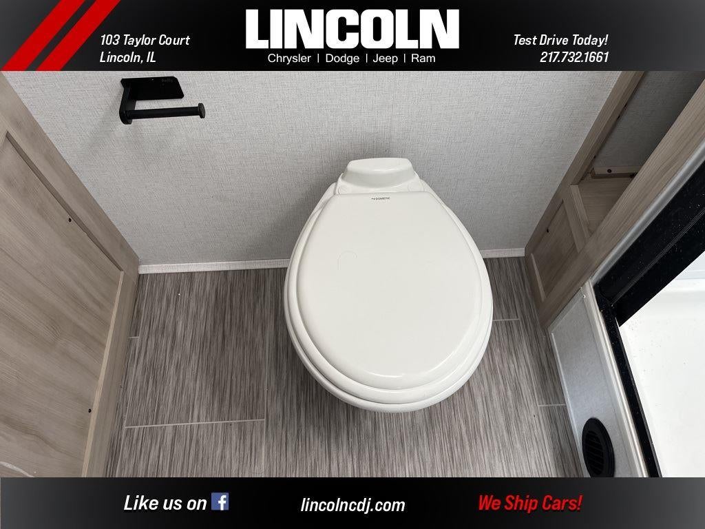 2024 Silver Lake EAST TO WEST Camper