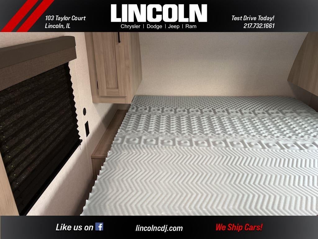 2024 Silver Lake EAST TO WEST Camper