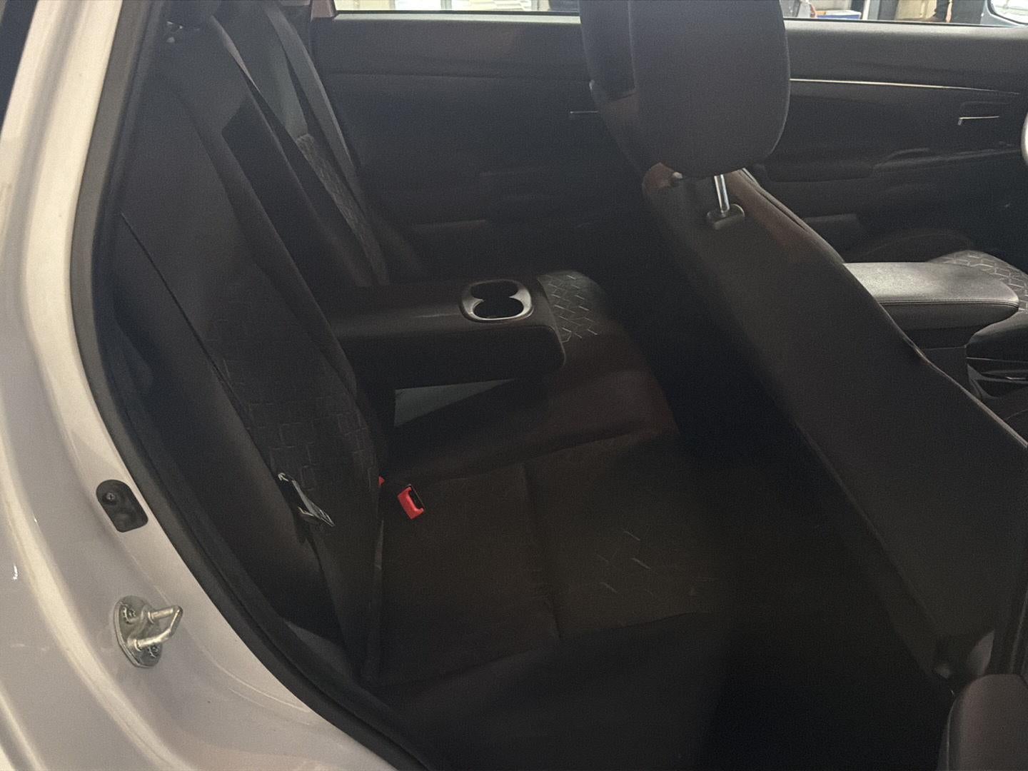 2023 Mitsubishi Outlander Sport ES