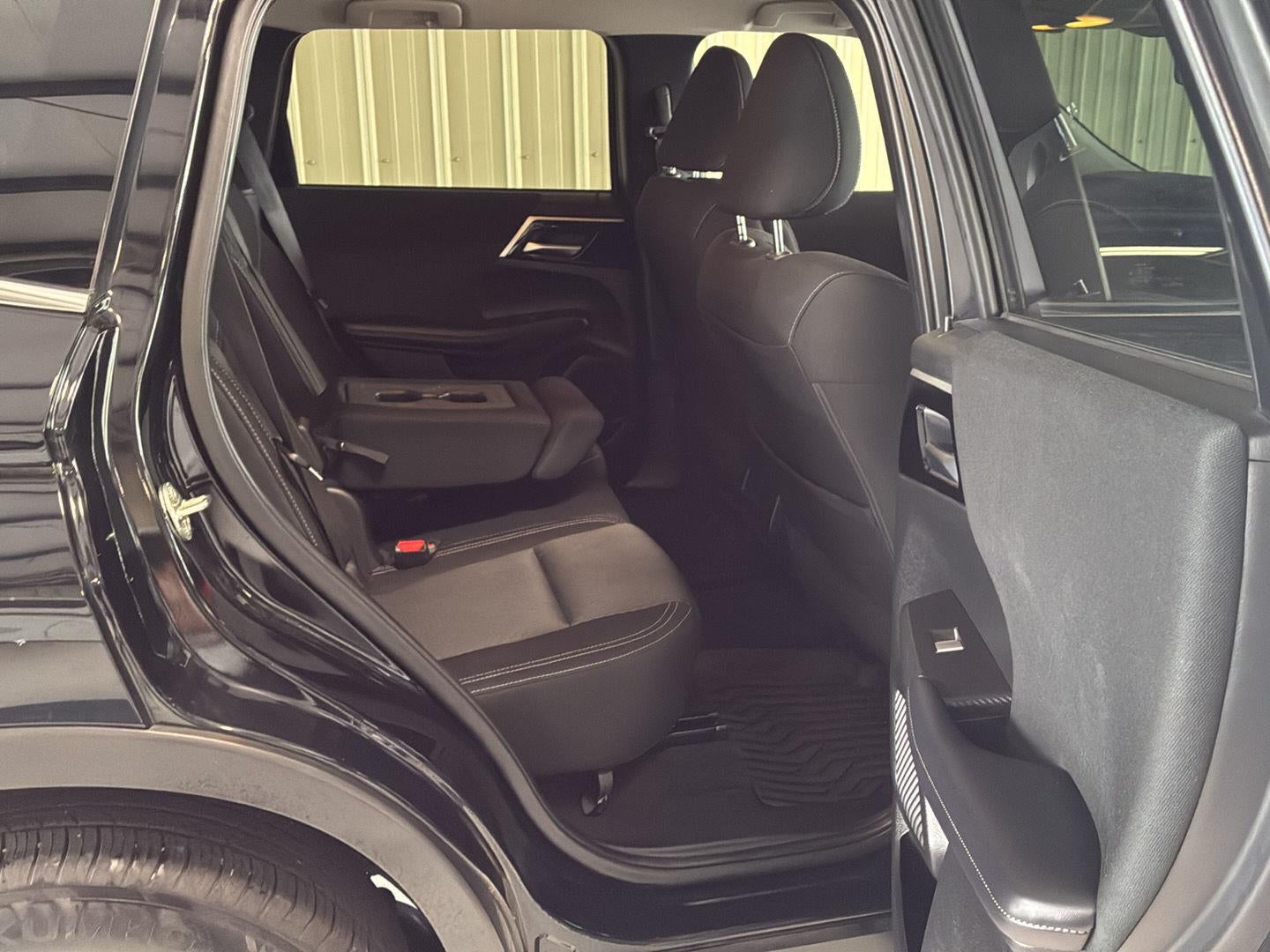 2024 Mitsubishi Outlander ES