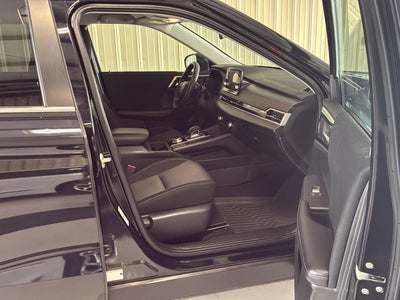 2024 Mitsubishi Outlander ES