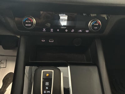 2024 Mitsubishi Outlander ES
