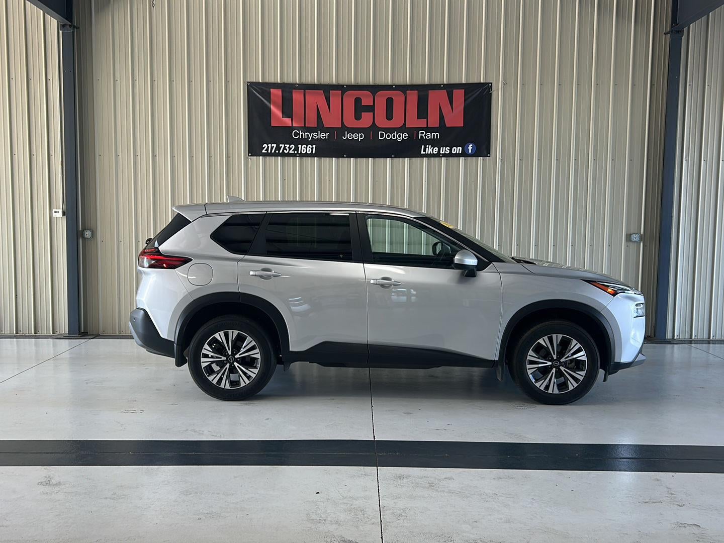 2023 Nissan Rogue SV