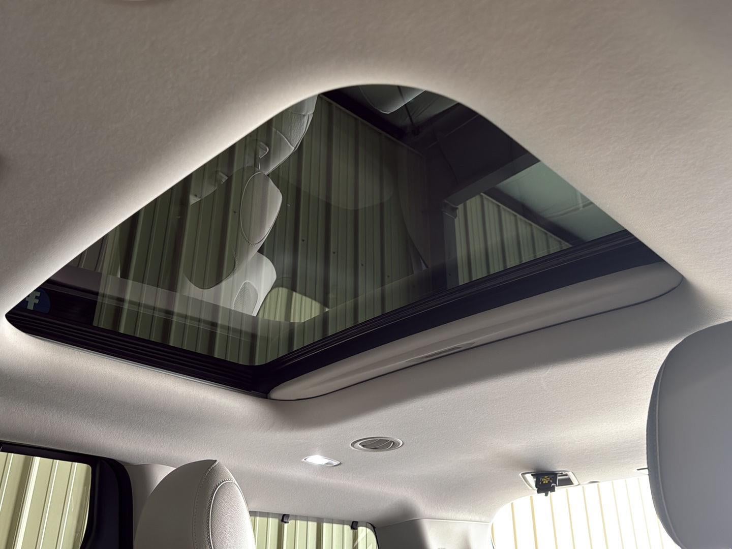 2025 Kia Carnival SX Prestige