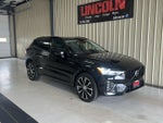 2023 Volvo XC60 Plus Dark Theme