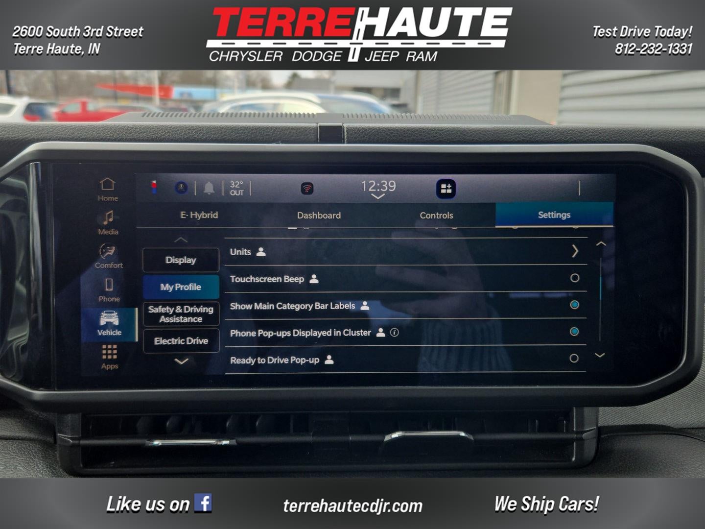 2025 Jeep Wrangler 4xe Willys