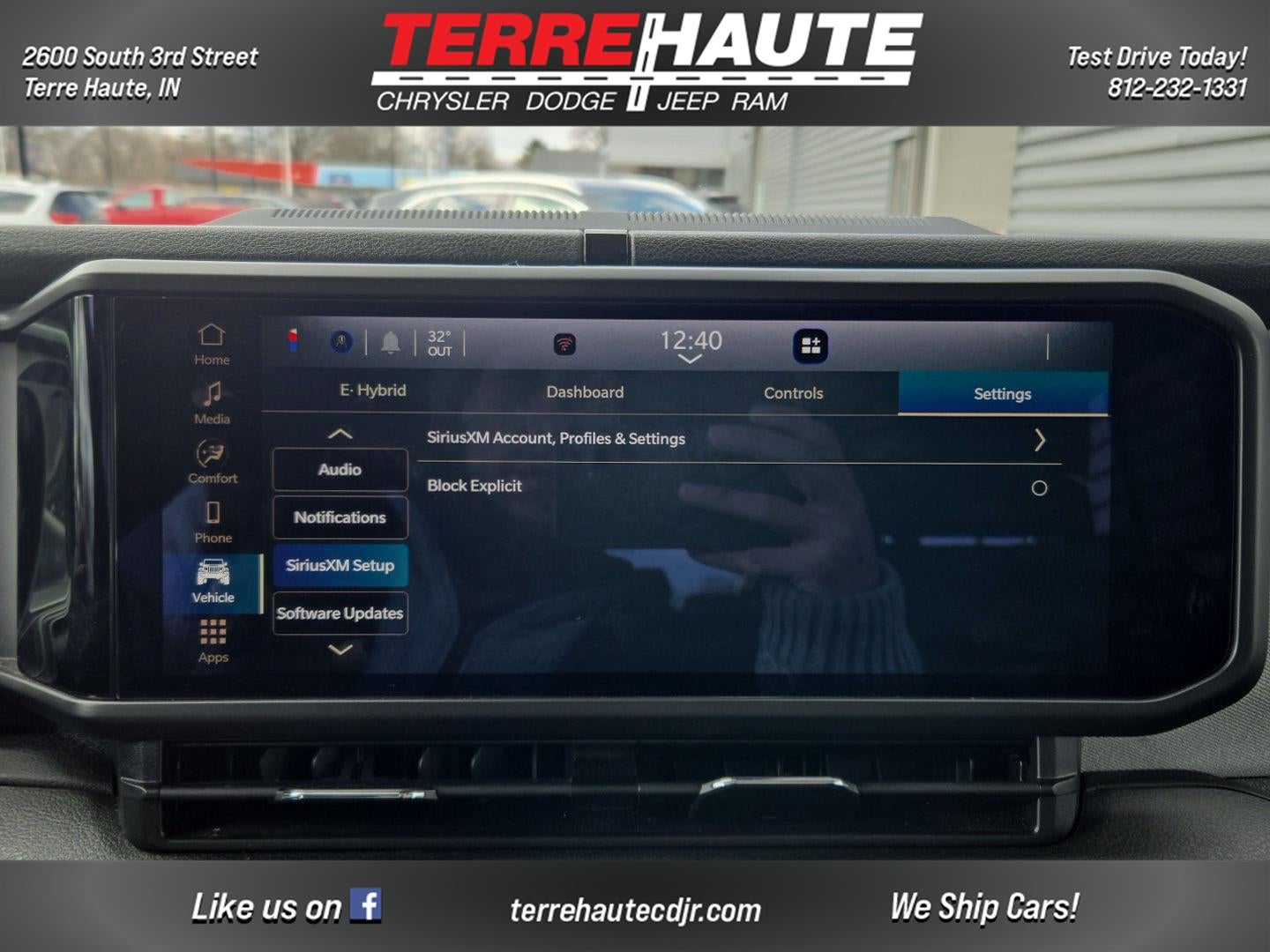 2025 Jeep Wrangler 4xe Willys