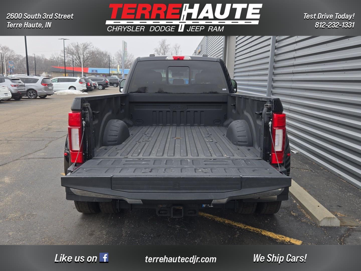 2022 Ford Super Duty F-450 DRW Lariat