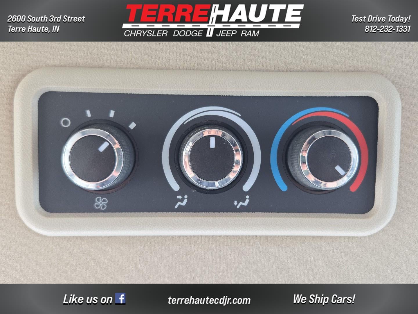 2023 GMC Savana Passenger LS