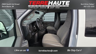 2023 GMC Savana Passenger LS