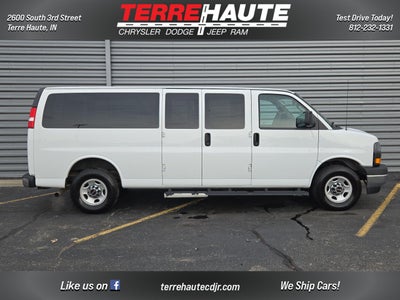 2023 GMC Savana Passenger LS