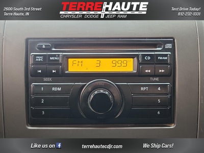 2012 Nissan Titan SV