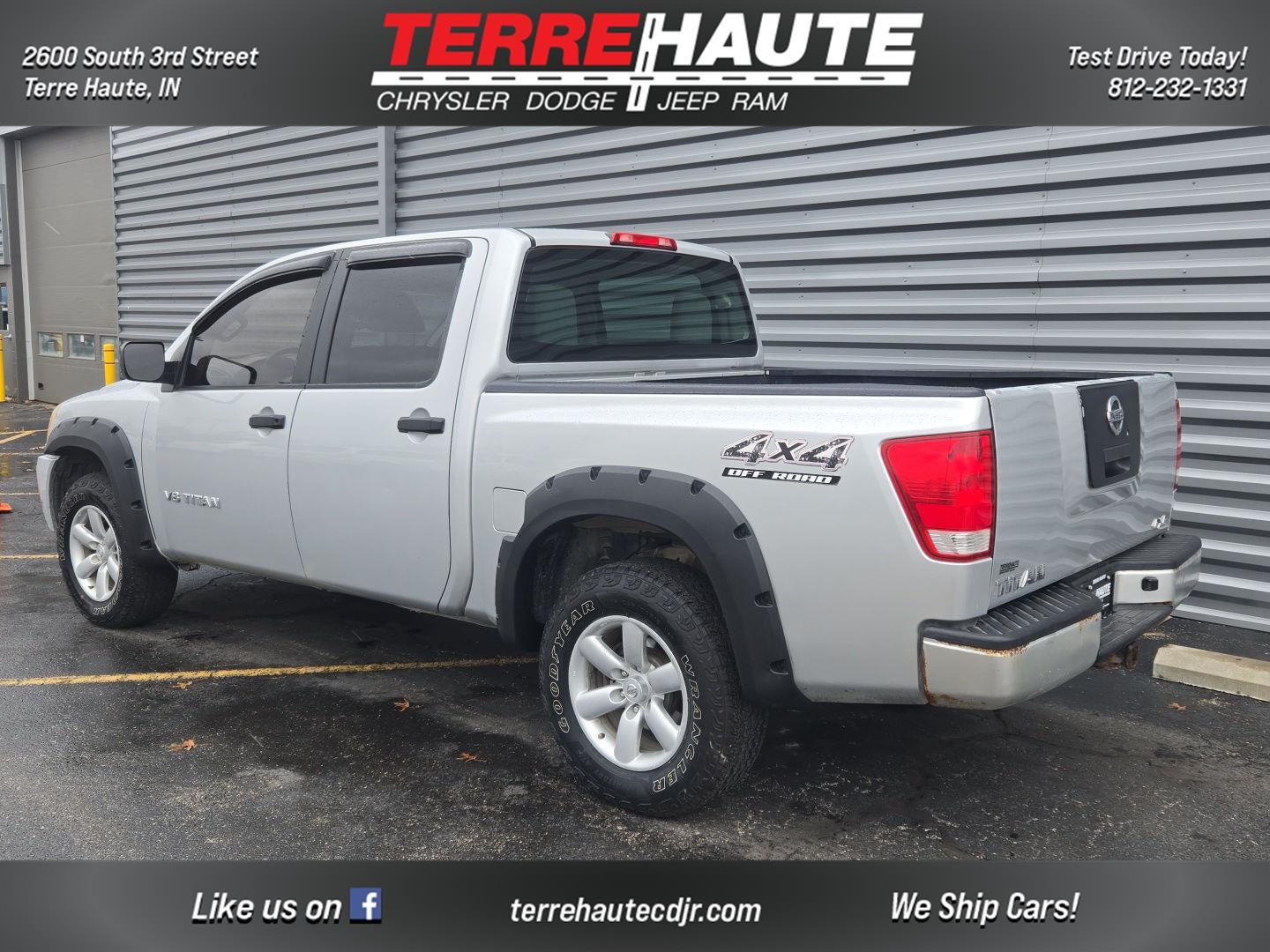 2012 Nissan Titan SV