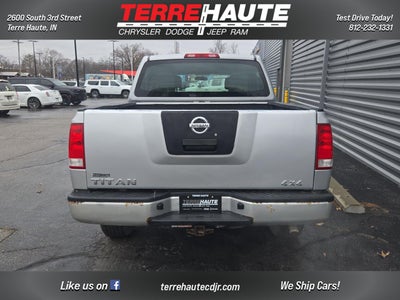 2012 Nissan Titan SV