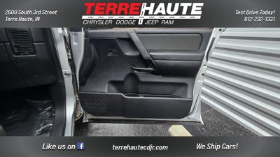 2012 Nissan Titan SV