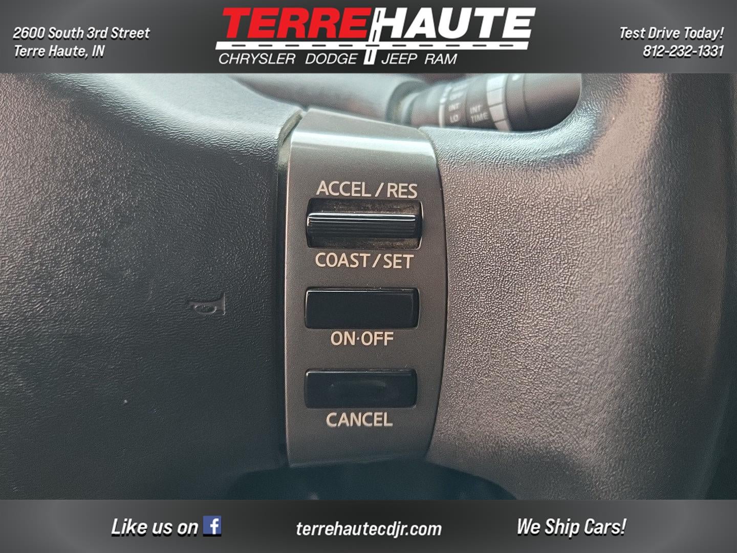 2012 Nissan Titan SV