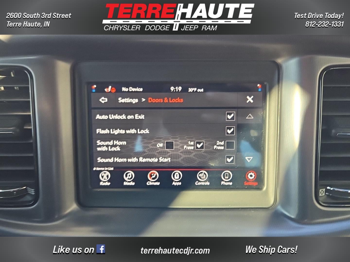 2020 Dodge CHARGER SEDAN