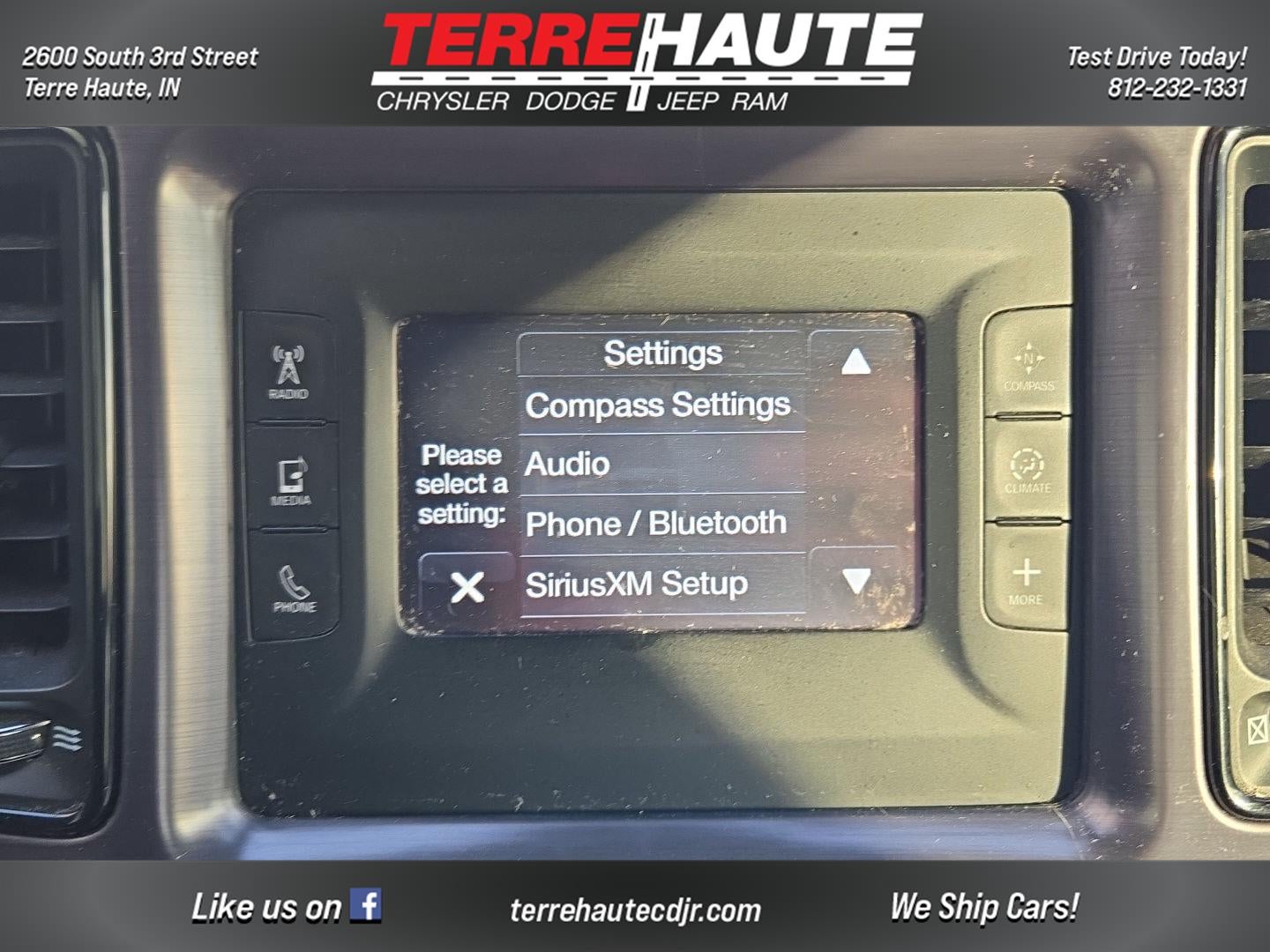 2015 Dodge Challenger SXT