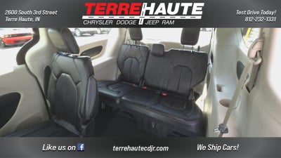 2023 Chrysler Pacifica Touring L