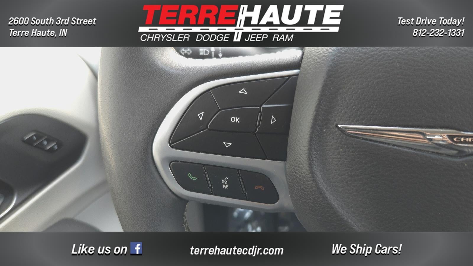 2023 Chrysler Pacifica Touring L