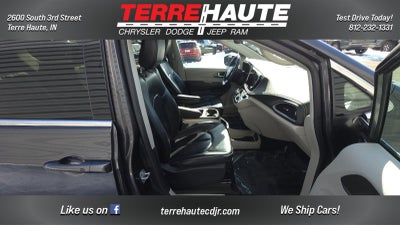 2023 Chrysler Pacifica Touring L