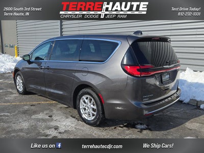 2023 Chrysler Pacifica Touring L