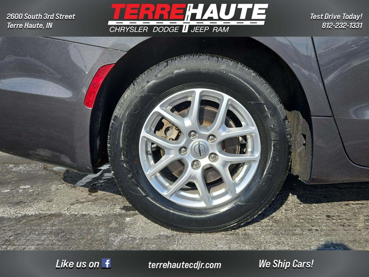 2023 Chrysler Pacifica Touring L