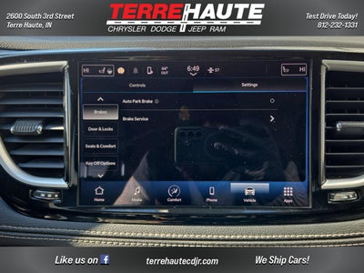 2023 Chrysler Pacifica Touring L