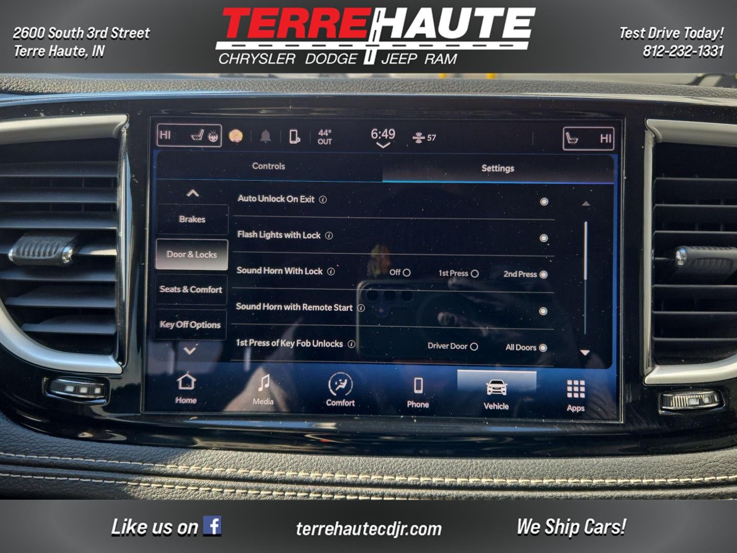 2023 Chrysler Pacifica Touring L