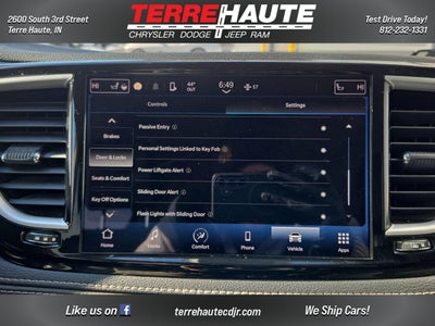 2023 Chrysler Pacifica Touring L