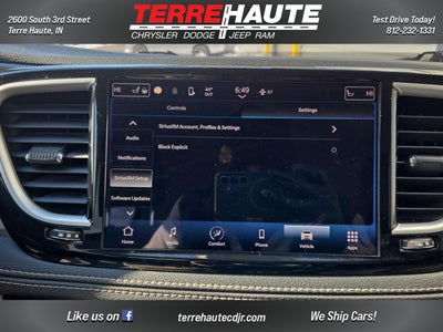 2023 Chrysler Pacifica Touring L